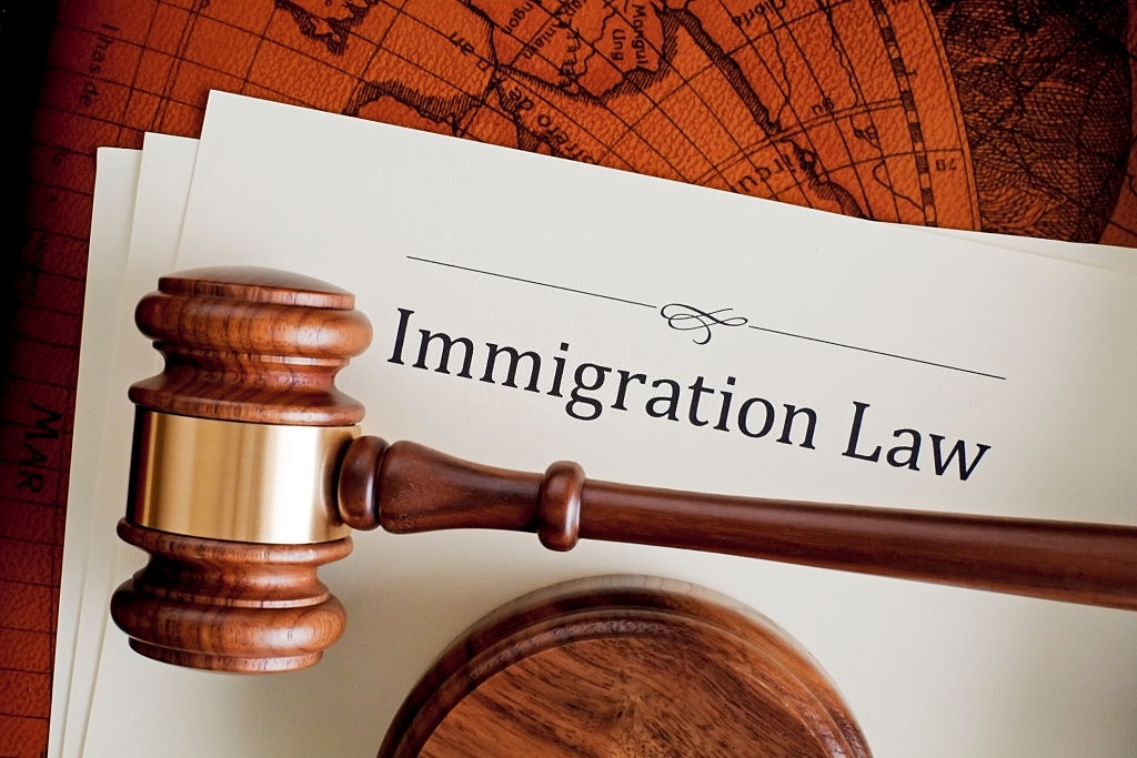 Featured image for immigration law firm marketing